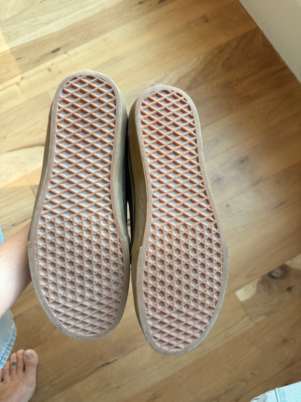 Vans - Picture 5 of 5
